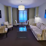 Ikonik Plaza Mercado מלון סלאמנקה