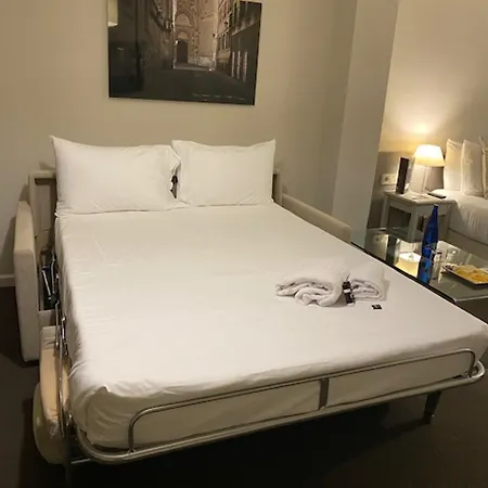 艾克尼克广场市场酒店 3* 萨拉曼卡