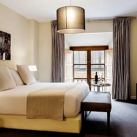 ホテル Ikonik Plaza Mercado