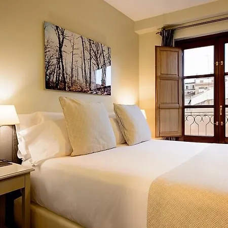 Hotel Ikonik Plaza Mercado Salamanca