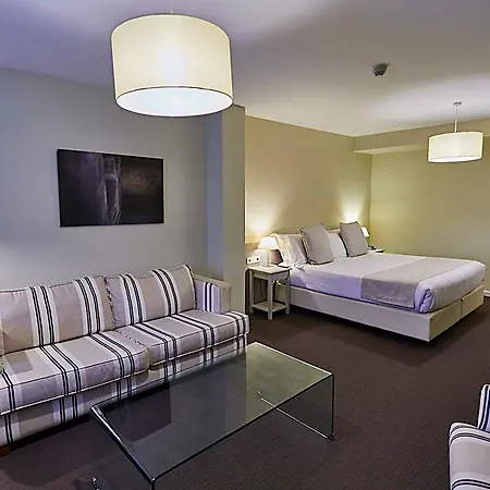 Hotel Ikonik Plaza Mercado Salamanka