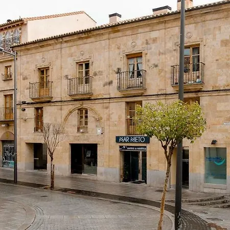 Ikonik Plaza Mercado Ξενοδοχείο