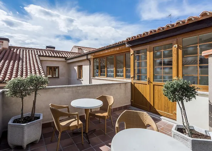 Ikonik Plaza Mercado Salamanca