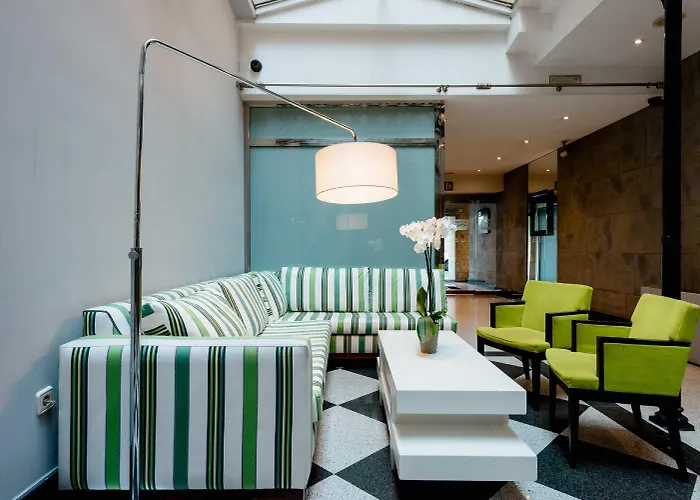 Ikonik Plaza Mercado סלאמנקה