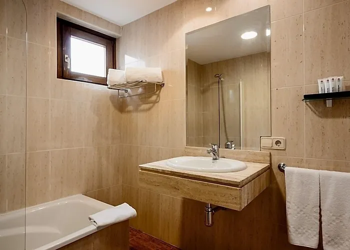 Hotel Ikonik Plaza Mercado Salamanca