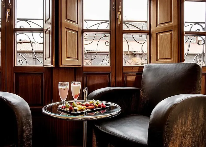 Ikonik Plaza Mercado Salamanca