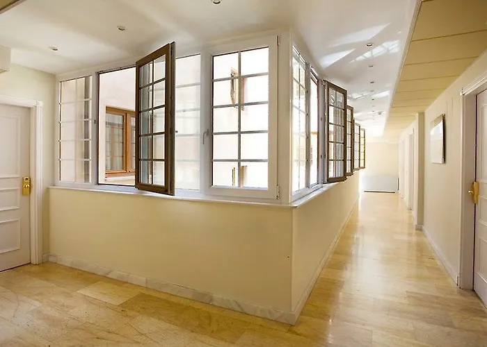 Ikonik Plaza Mercado Salamanca