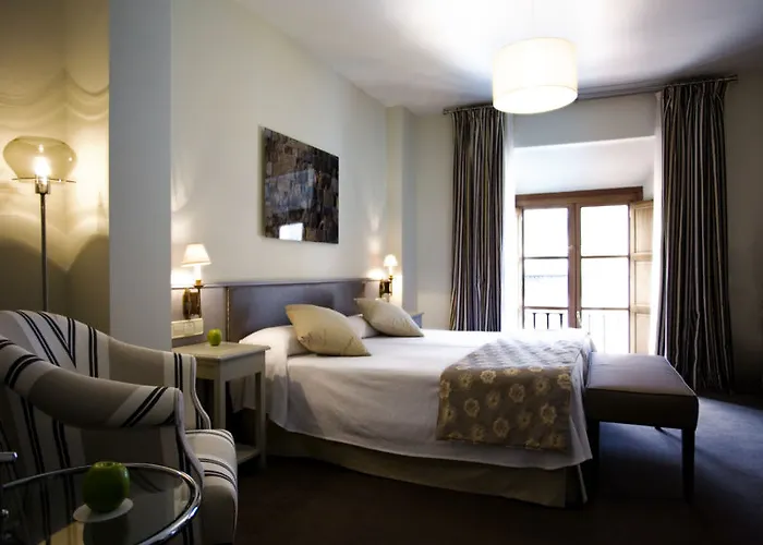 Hotel Ikonik Plaza Mercado Salamanca