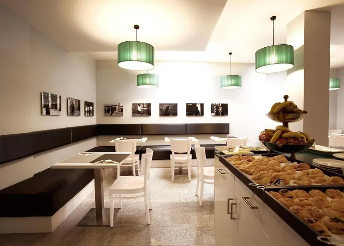 Ikonik Plaza Mercado 3* סלאמנקה