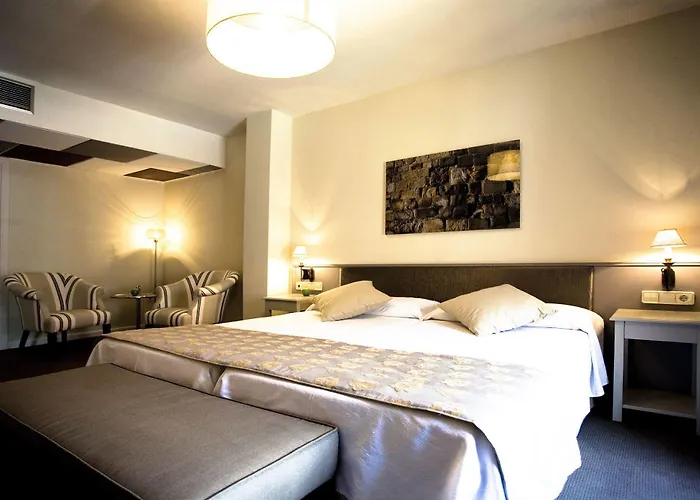 Hotel Ikonik Plaza Mercado Salamanca