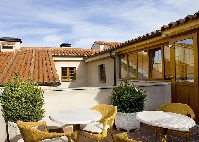 Hotel Ikonik Plaza Mercado Salamanca