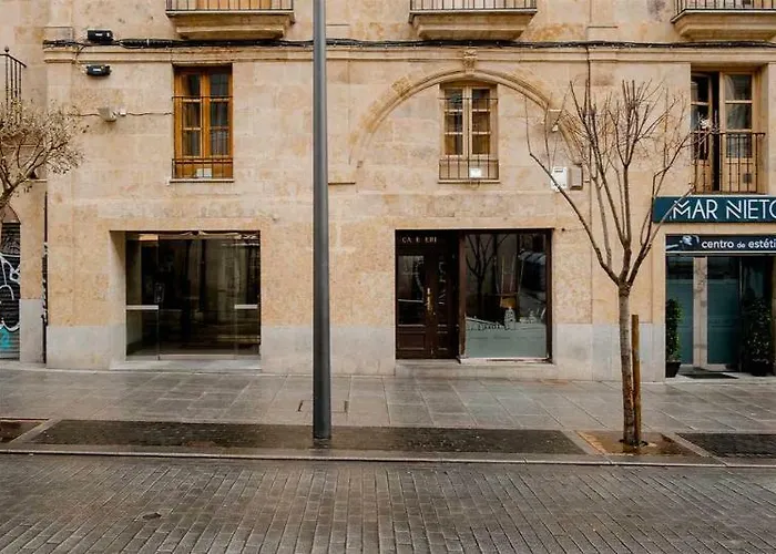 Ikonik Plaza Mercado سلامنكا